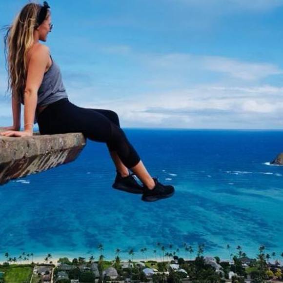 Meet your Posher, Ashley - Picture 1 of 1